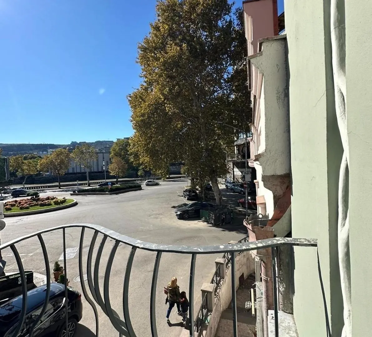 Flat In Art Nouveau Building ティビリシ 0*,  グルジア